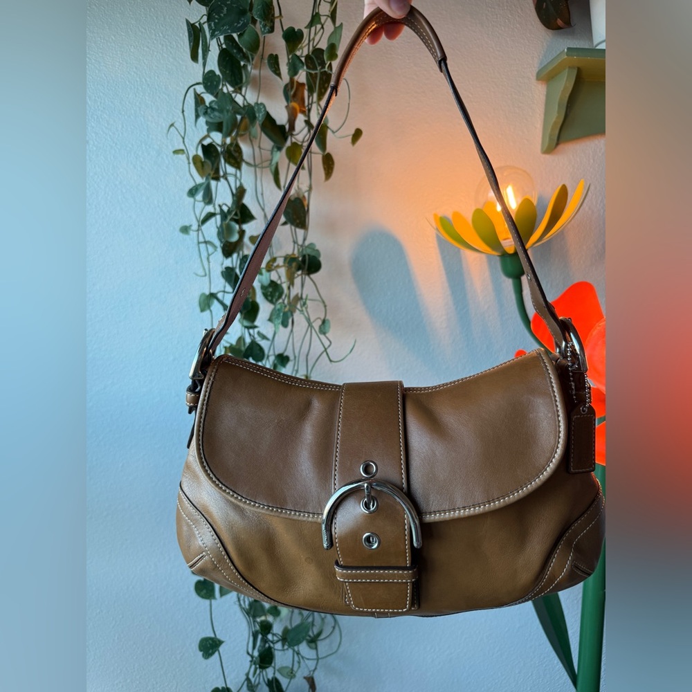 Y2K Coach Brown Leather Soho Shoulder Bag